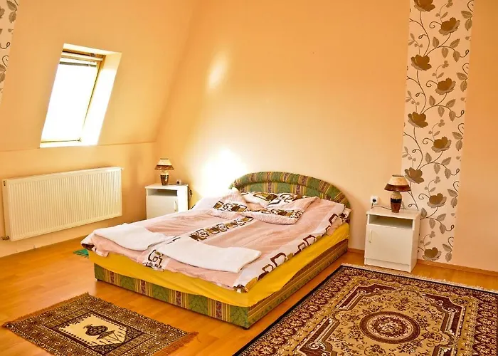Gasthof Kastely Panzio Ii. Hajdúszoboszló