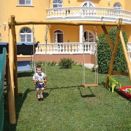 Gasthof Kastely Panzio Ii. Hajdúszoboszló