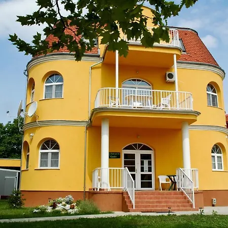 게스트하우스 Kastely Panzio Ii.