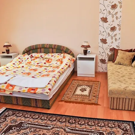 Kastely Panzio Ii. 게스트하우스 Hajdúszoboszló