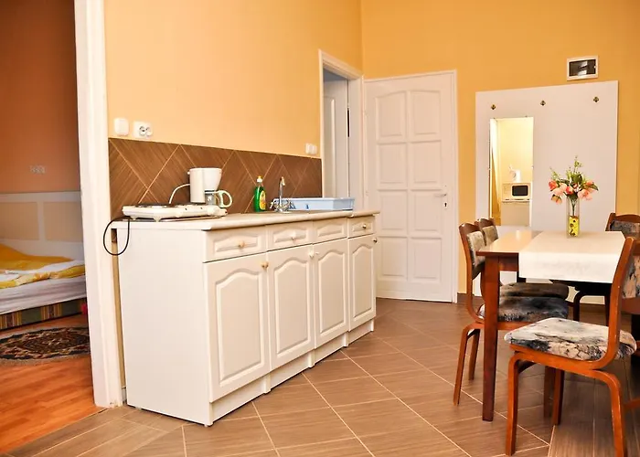 Vendégház Kastely Panzio Ii.