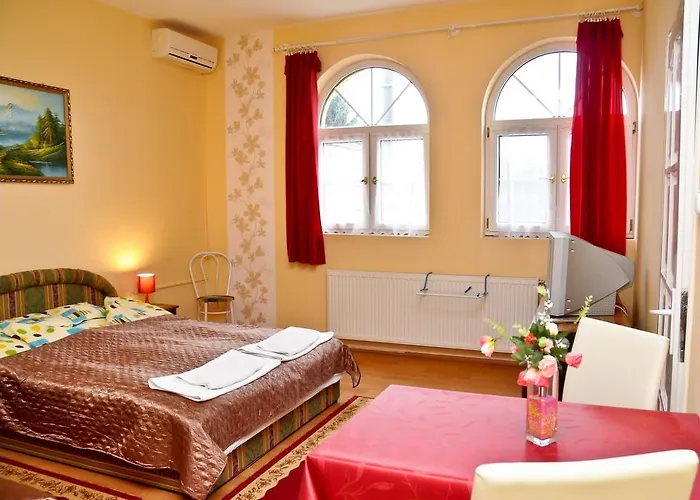 Kastely Panzio Ii. Vendégház Hajdúszoboszló