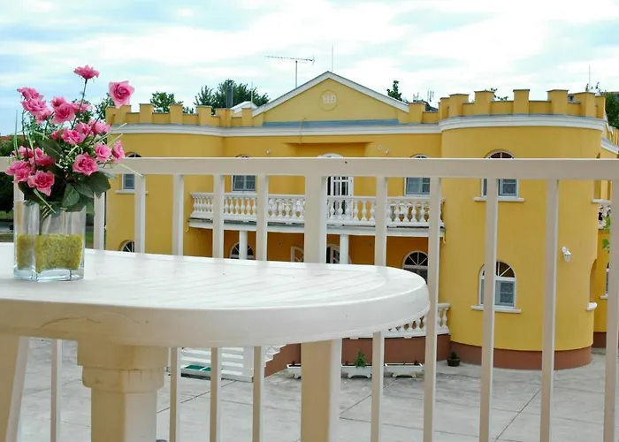 Kastely Panzio Ii. Vendégház *