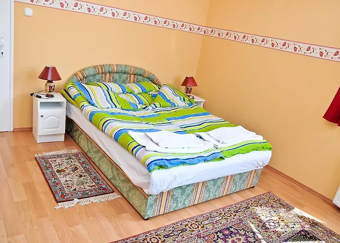 Kastely Panzio Ii. Vendégház